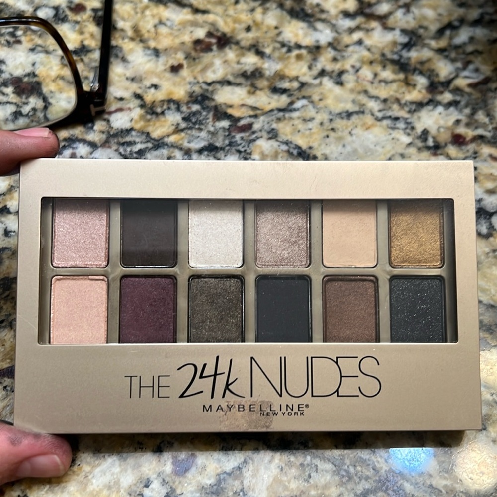 The 24 k nudes by maybelline